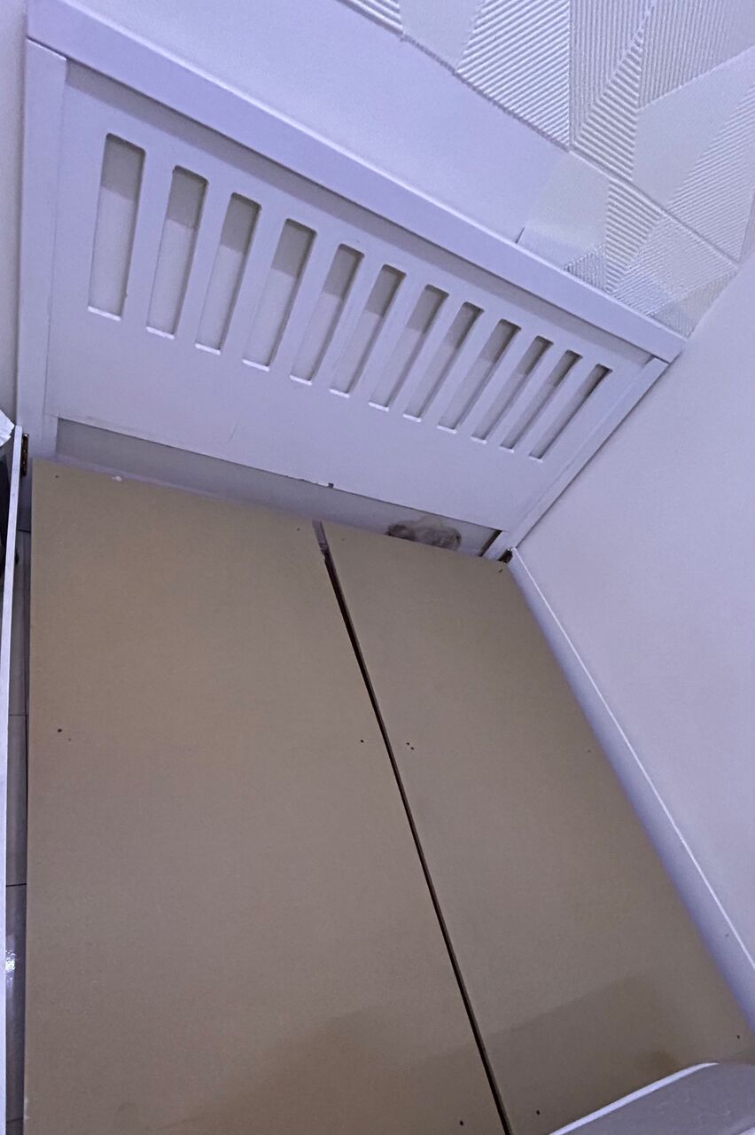 Riyadh, Free Items, SAR 349,  Selling Used Bed With Side Drawers (without Mattress)