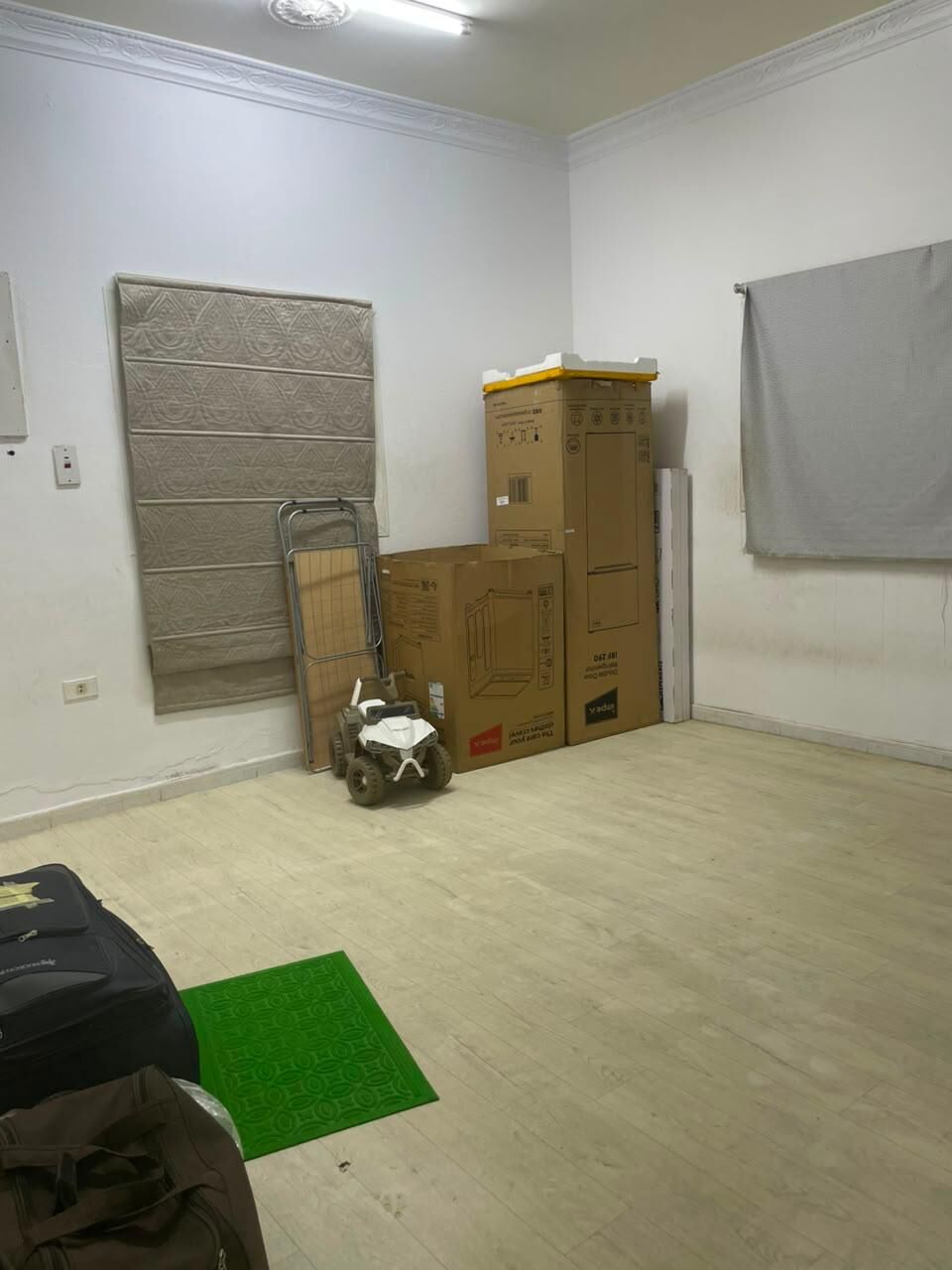 Jeddah, Apartments, Flats, Houses & Villas, SAR 800/month,  2 BR,  "Two Rooms For Rent &ndash; Shared Kitchen & Bathroom, All Amenities Included"