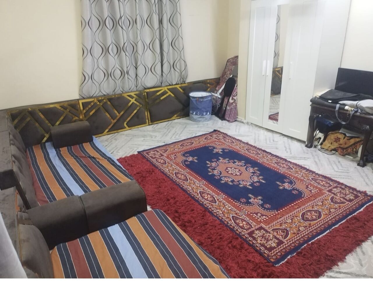 Makkah, Apartments, Flats, Houses & Villas, SAR 500/month,  Furnished,  1 BR,  300 Sq. Meter,  Fraud Aur Harami Admi Se Bachain.