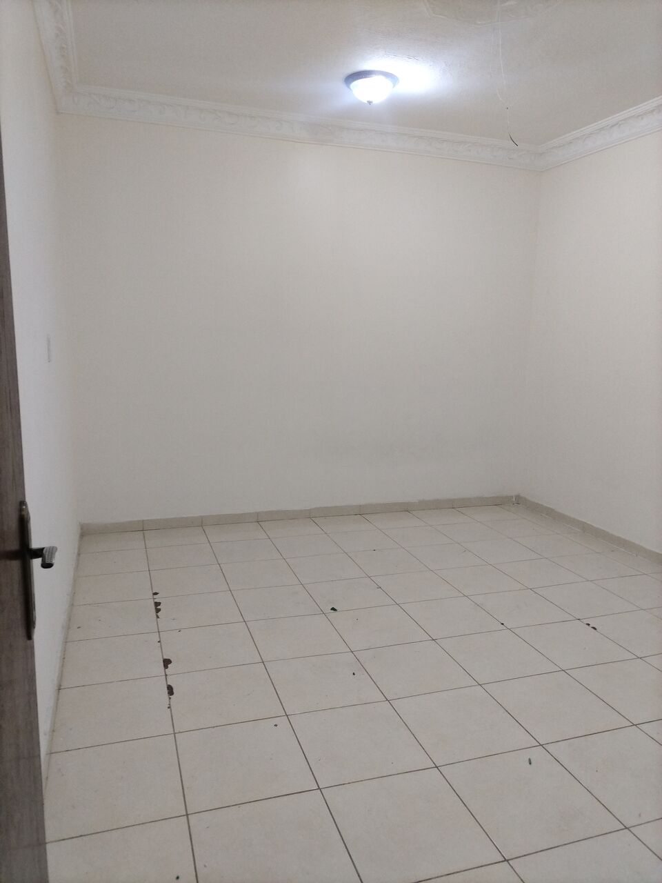 Khobar, Apartments, Flats, Houses & Villas, SAR 17500/year,  2 BR,  Family Apartment For Rent (Two Rooms, Hall, Two Bathrooms, Kitchen)