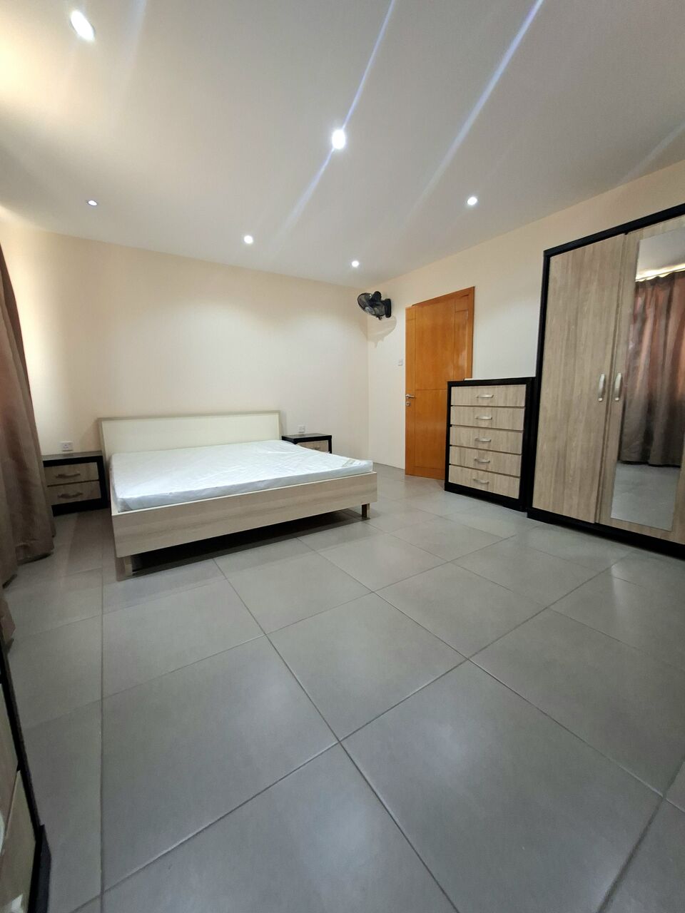 Mahooz, Apartments, Flats, Houses & Villas, BHD 270/month,  Furnished,  1 BR,  Fully Furnished Family 1 BHK With Unlimited Ewa In Mahooz,Neat & Clean Flat @ 35547951