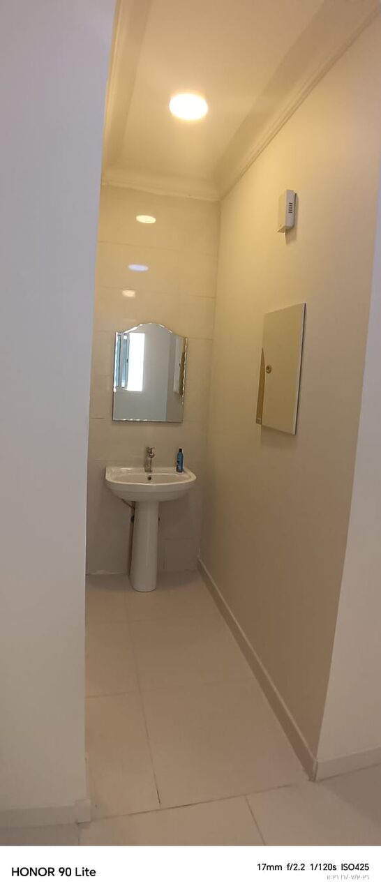 Khobar, Apartments, Flats, Houses & Villas, SAR 22600/year,  2 BR,  Family Apartment For Rent (Two Rooms, Two Bathrooms, Air-Conditioned Kitchen)