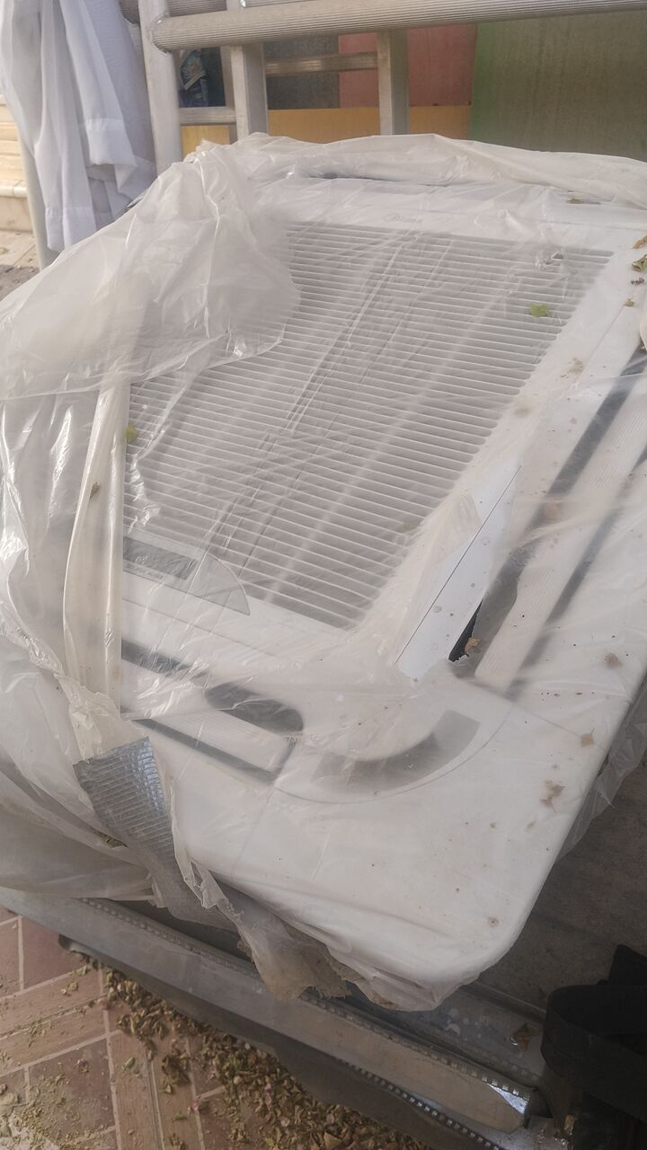 Riyadh, Air Conditioners, SAR 1,  Media Concealed And Cassette AC For Sale