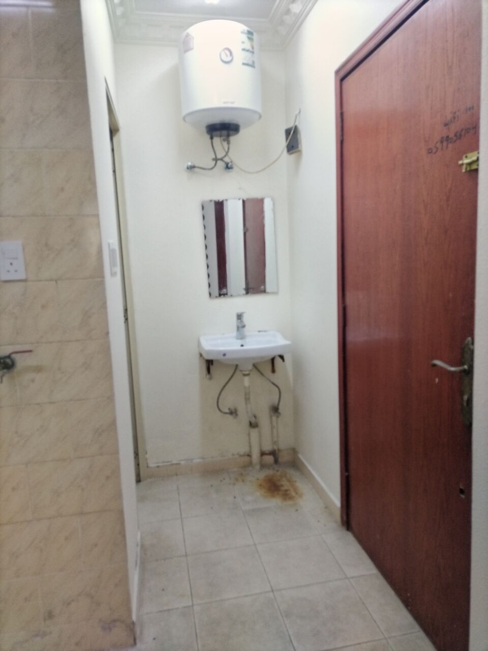 Khobar, Apartments, Flats, Houses & Villas, SAR 12600/year,  1 BR,  Single Apartment For Rent (room, Hall, Bathroom, Kitchen, Hall)