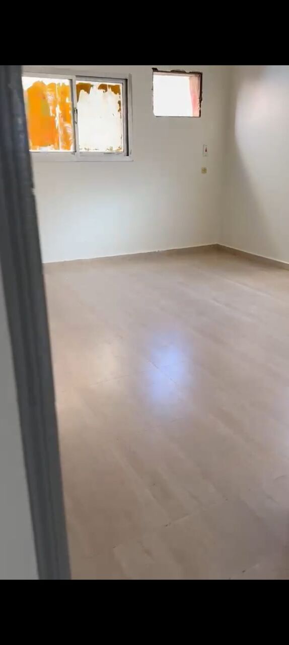 Al Naseem, Apartments, Flats, Houses & Villas, 3 BR,  Family Apartment Renovated Well Located Big Size House