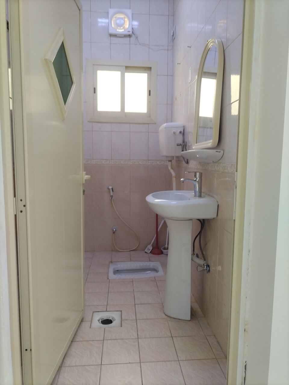 Khobar, Apartments, Flats, Houses & Villas, SAR 20000/year,  2 BR,  Family Apartment For Rent (Two Rooms, Hall, Two Bathrooms, Kitchen)