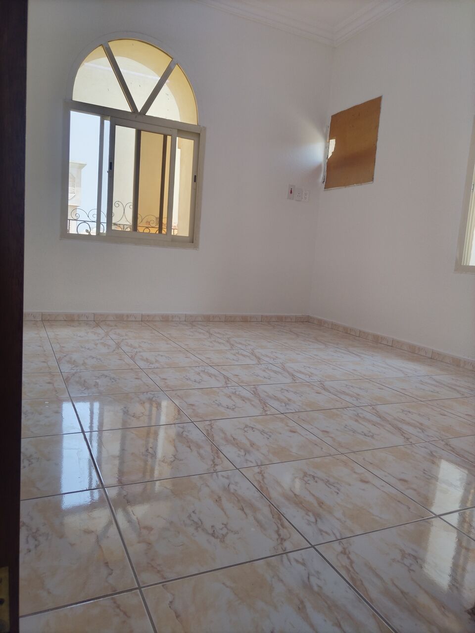 Khobar, Apartments, Flats, Houses & Villas, SAR 20000/year,  2 BR,  Family Apartment For Rent (Two Rooms, Hall, Two Bathrooms, Kitchen)