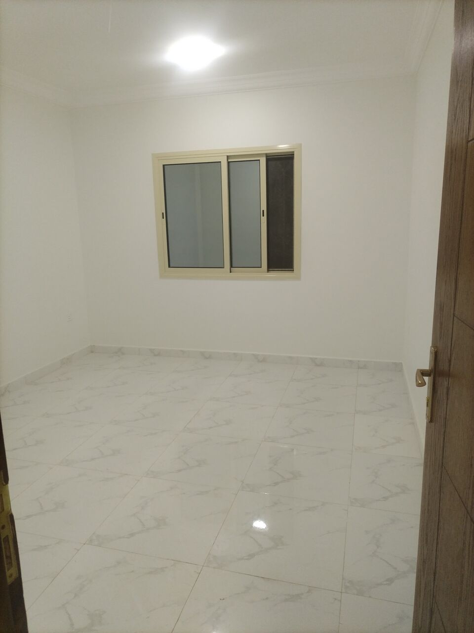 Khobar, Apartments, Flats, Houses & Villas, SAR 22000/year,  2 BR,  Family Apartment For Rent (Two Rooms, Hall, Bathrooms, New Kitchen, Brass Wiring, Availabl
