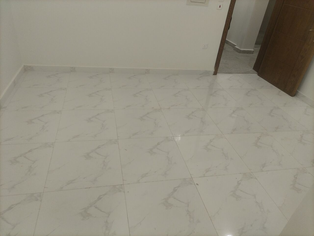 Khobar, Apartments, Flats, Houses & Villas, SAR 22000/year,  2 BR,  Family Apartment For Rent (Two Rooms, Hall, Bathrooms, New Kitchen, Brass Wiring, Availabl