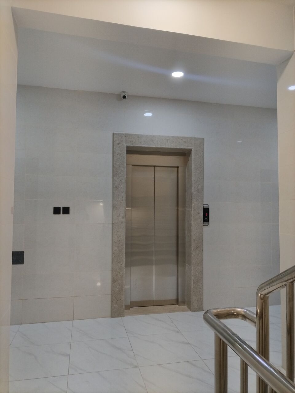 Khobar, Apartments, Flats, Houses & Villas, SAR 22000/year,  2 BR,  Family Apartment For Rent (Two Rooms, Hall, Bathrooms, New Kitchen, Brass Wiring, Availabl