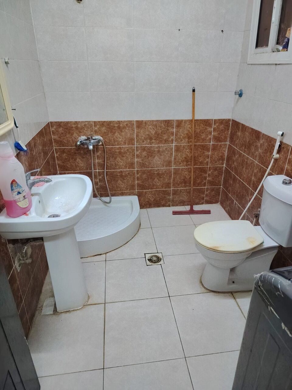 Yanbu, Apartments, Flats, Houses & Villas, Studio,  2 Bhk Hall Kitchen Bath Ground Floor Furnished
