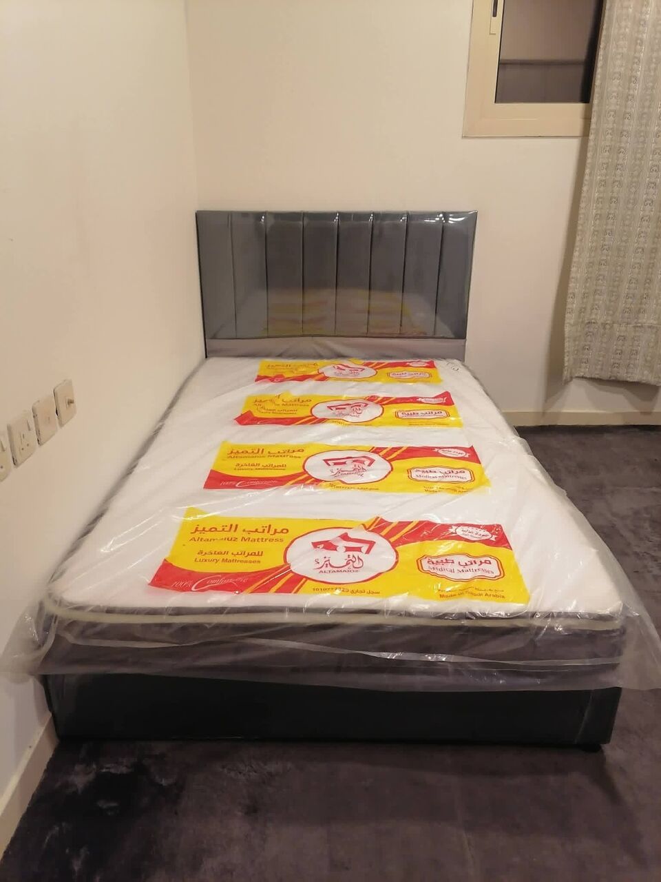 Al Malaz, Furniture, SAR 270,  Single Size Bed Frame And Mattress