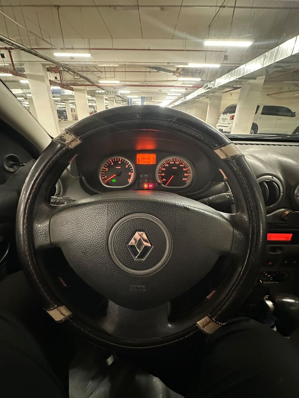 Riyadh, Vehicles, Cars & Trucks , SAR 15000,  Renault Duster,  2015,  Automatic,  295000 KM,   4 Cylinders