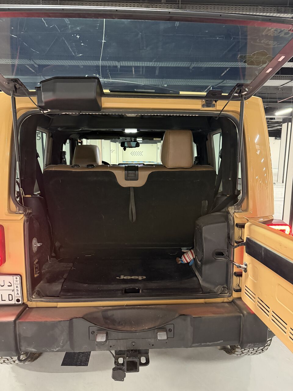 Hara, Vehicles, Cars & Trucks , SAR 50000,  Jeep Wrangler Sahara 4x4,  2014,  Automatic,  208000 KM,