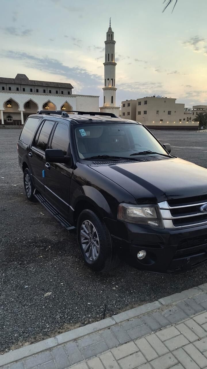 Riyadh, Vehicles, Cars & Trucks , SAR 38500,  Ford Expedition,  2016,  Automatic,  246000 KM,  Exceptional   SWB 4x4 Accident Free  Agency Maintained