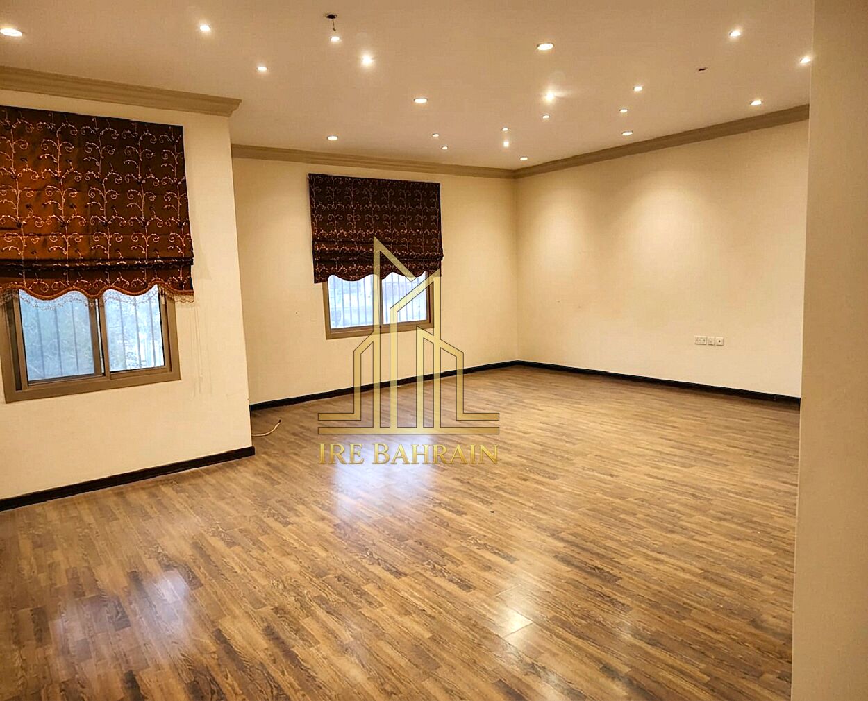 Busaiteen, Villas, BHD 250000,  510 Sq. Meter,  Spacious Villa For Sale &ndash; Busaiteen, Bahrain