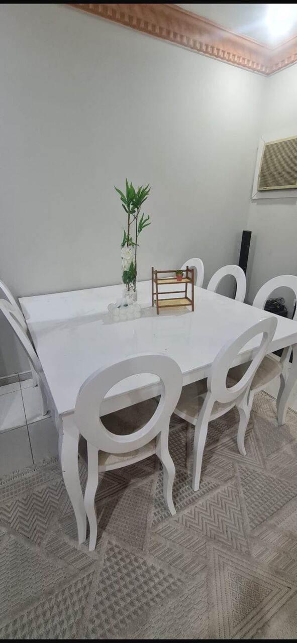 Jeddah, Furniture, SAR 800,  Dining Table