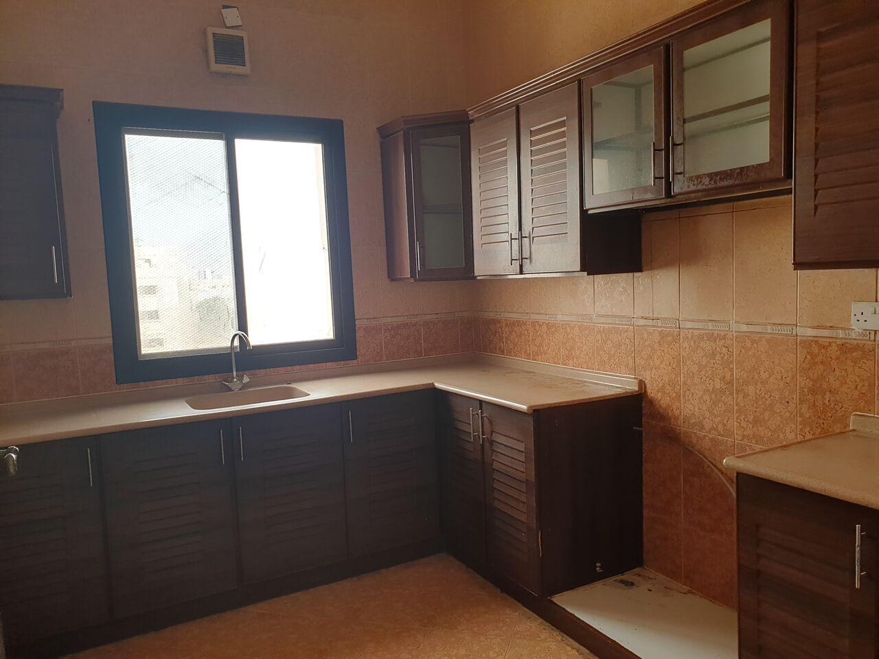 Manama, Apartments, Flats, Houses & Villas, BHD 230/month,  2 BR,  100 Sq. Meter,  2 Bedroom Spacious Family Flat With A/C