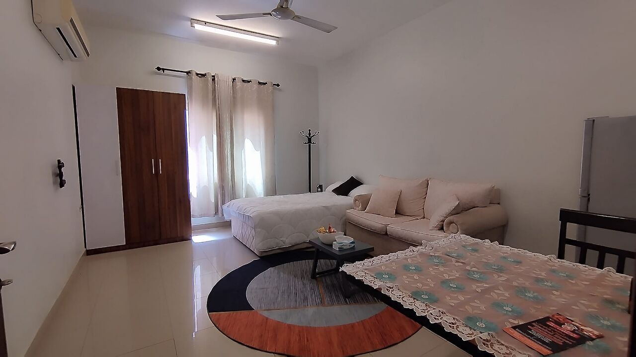 Janabiya, Apartments, Flats, Houses & Villas, BHD 160/year,  1 BR,  Janabiya:- Furnished Studio Flat On Rent With Unlimited Ewa..