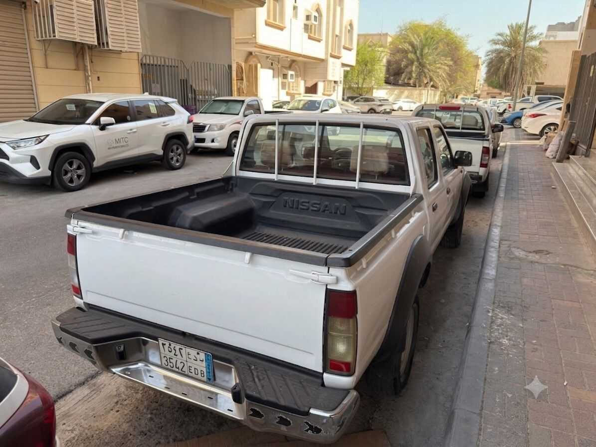 Jubail, Vehicles, Cars & Trucks , SAR 35000,  Nissan Pickup,  2016,  Manual,  264000 KM,  Petrol Nissan Double Cabin Pickup