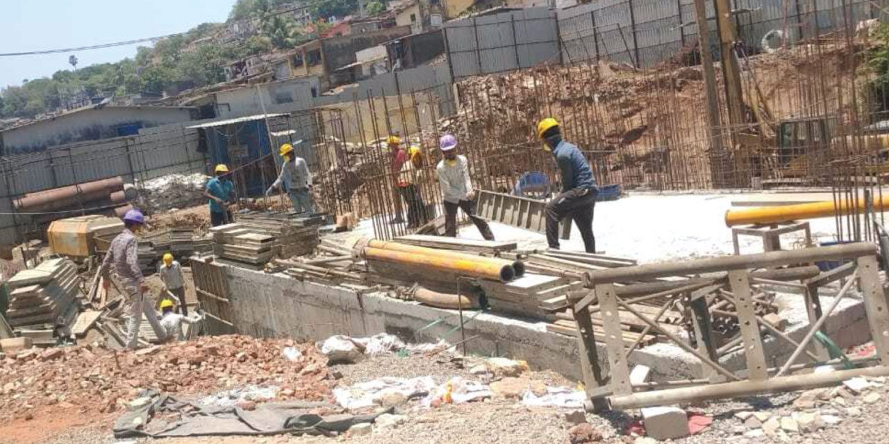 Riyadh, Construction, Subcontractor MEP Civil Vinyl Landscaping Facility With Supply And Apply Available