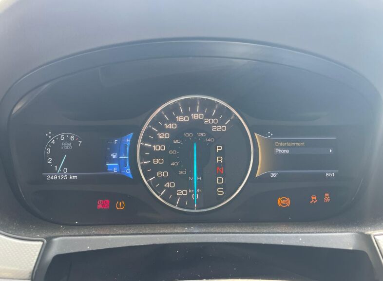 Riyadh, Vehicles, Cars & Trucks , SAR 30000,  Ford Edge,  2014,  Automatic,  250000 KM,   SEL AWD  For Sale