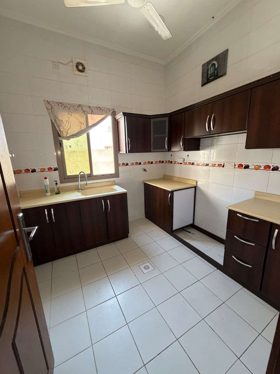 Kabul, Apartments, Flats, Houses & Villas, AFN 180/year,  3 BR,  110 Sq. Meter,  للإيجار شقة جديدة في الدير
