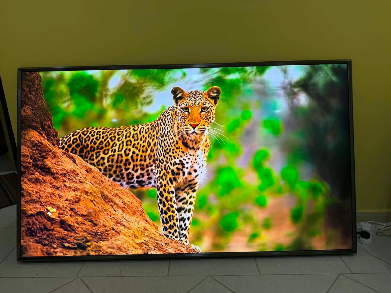 Khobar, Appliances, SAR 2500,  LG Led 75-inch 4k UHD Smart Tv - 75uj675v