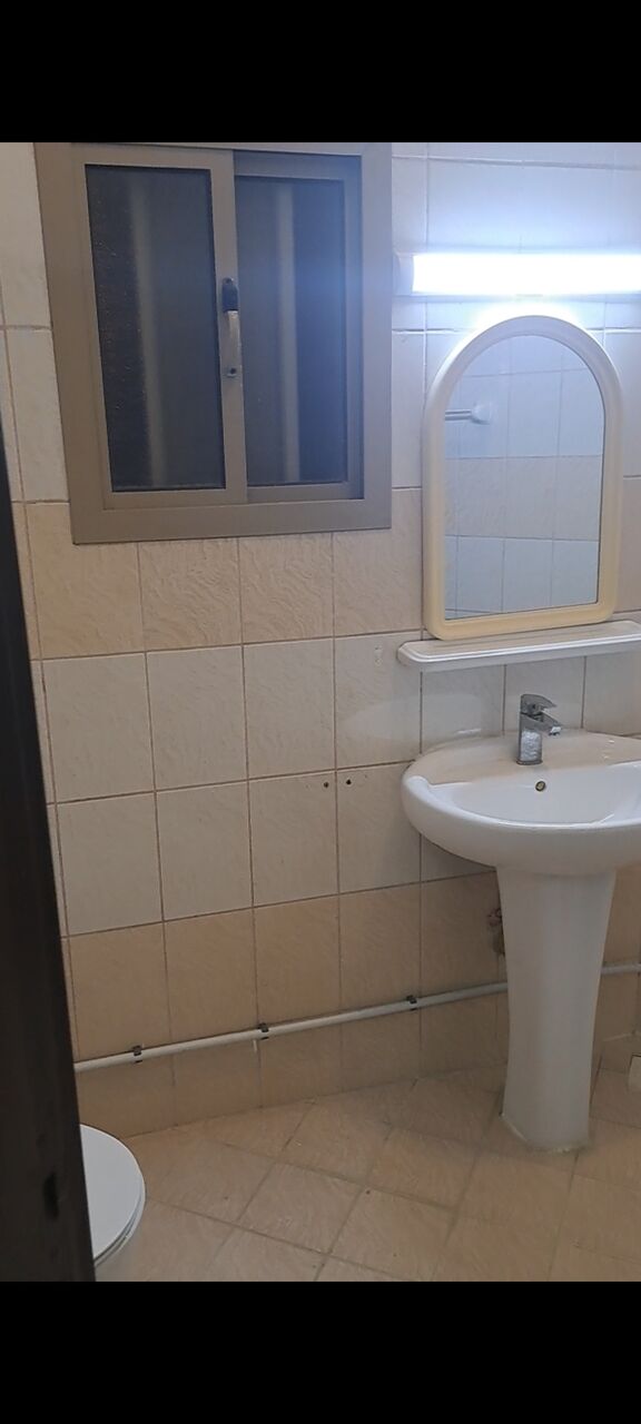 Hidd, Sublets, BHD 220/month,  2 BR,  2 BHK Spacious Family Flat Ground Floor
