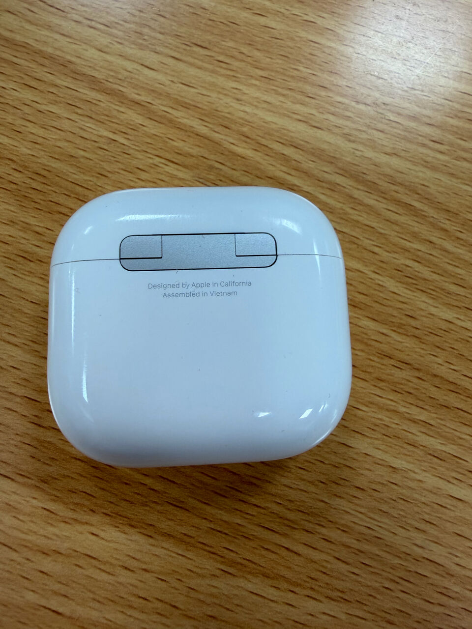 Riyadh, Mobile Phones, SAR 550,  Apple Airpods 4 (Standard) For Sale
