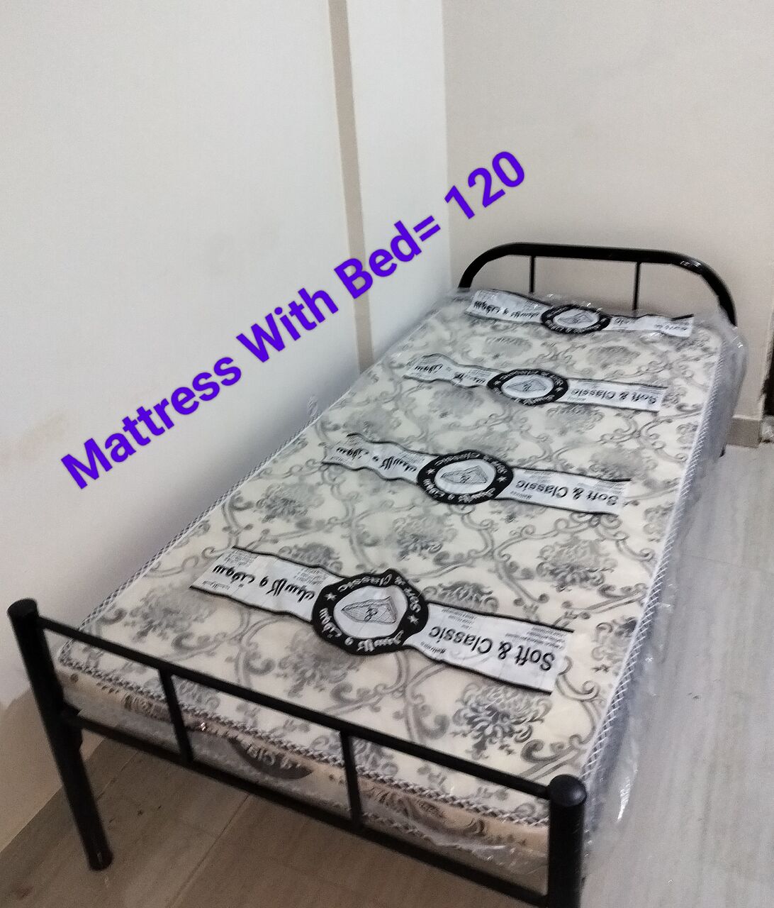 Jeddah, Household Items, SAR 100,  Bed And Mattress For Sell❗