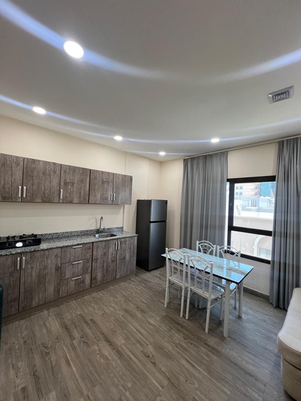 Manama, Apartments, Flats, Houses & Villas, BHD 250/month,  Furnished,  1 BR,  112 Sq. Meter,  Flat For Rent