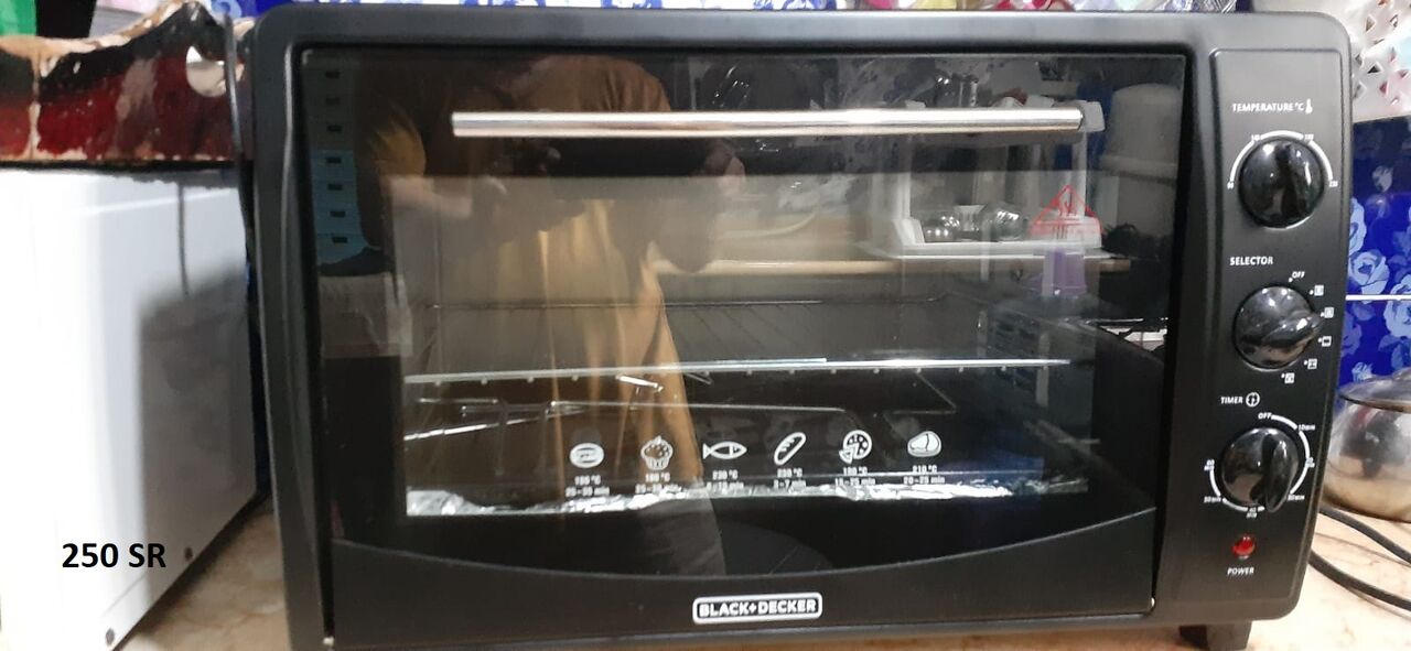 Jeddah, Household Items, SAR 45,  New Electric Oven, Water Bottels For Sell