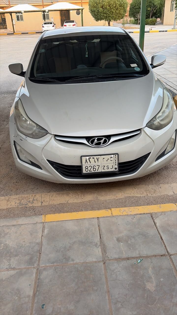 Al-Muzahmiya, Vehicles, Cars & Trucks , SAR 25000,  Hyundai Elantra,  2014,  Automatic,  300000 KM,