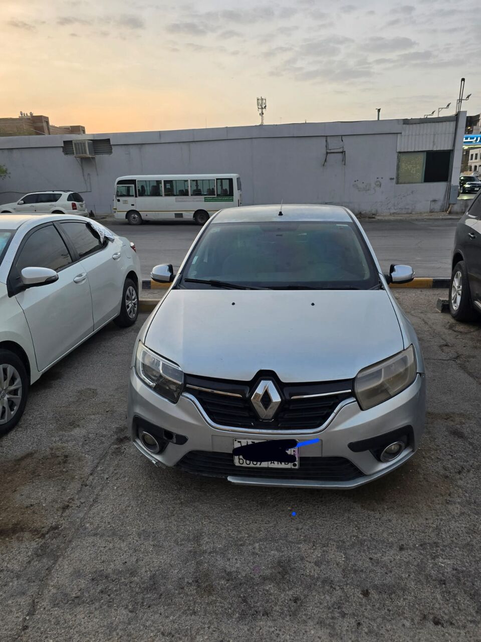 Riyadh, Vehicles, Cars & Trucks , SAR 17000,  Renault Symbol,  2020,  Automatic,  137000 KM,     &ndash; For Sale