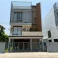 THB 15900000,  4 BR,  66 Sq. Feet,  3-story Detached House For Sale, Corner Plot, Large House, 66.6 Sq M., Preecha Village.