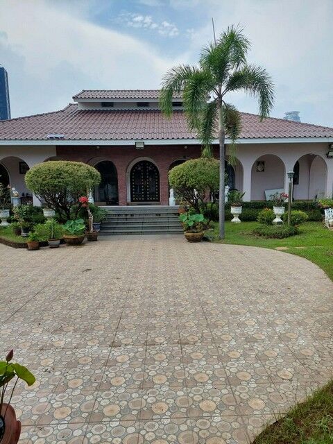 Bangkok, Real Estate For Sale, THB 125000000,  6 BR,  359 Sq. Feet,  Land For Sale With 3 Houses, 359 Sq M, Sukhumvit 71 Area, Pridi Banomyong 14, Potential