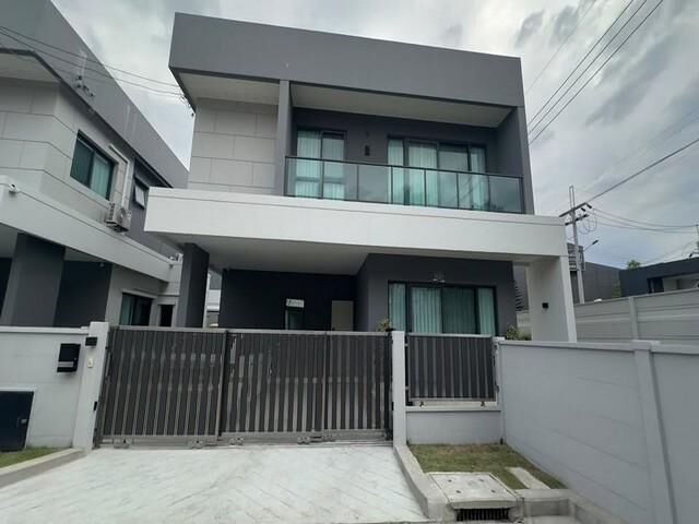 Bangkok, Villas, THB 85000,  1 Sq. Feet,  2-story Detached House For Rent, 209 Sq M, Centro Bangna Project, Corner House, Near Mega