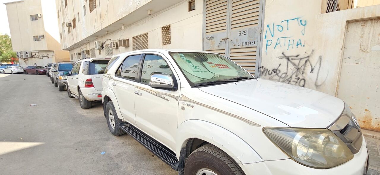 Riyadh, Vehicles, Cars & Trucks , SAR 33000,  Toyota Fortuner,  2008,  Automatic,  296500 KM,  *🚙   For Sale*
