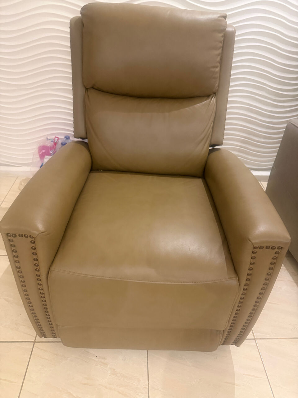 Dhahrat Laban, Furniture, SAR 1800,  2 Recliners Almost New Dharat Laban Riyadh