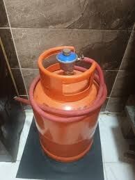 Jeddah, Appliances, SAR 170,  Gas Cylinder With Stove Good Condition