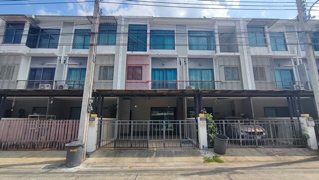 Bangkok, Real Estate For Sale, THB 3600000,  3 BR,  19 Sq. Feet,  Youtube Review Townhome The Metro Pattanakarn Srinakarin The Metro Pattanakarn