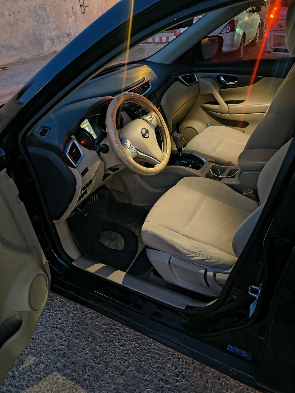 Al Rawdah, Vehicles, Cars & Trucks , SAR 28500,  Nissan X-Trail,  2015,  Automatic,  140000 KM,