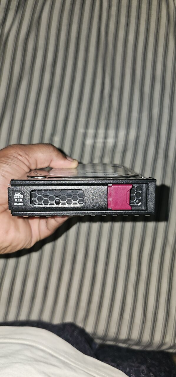 Khobar, Computers, SAR 650,  8TB HPE Hard Disks