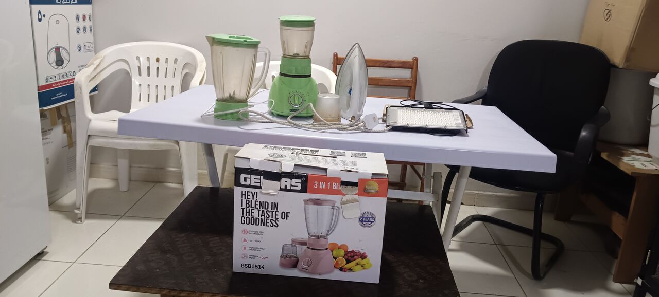 Yanbu, Electronics, SAR 95,  Mixer Grinder, Press Iron, Disco Light Colour