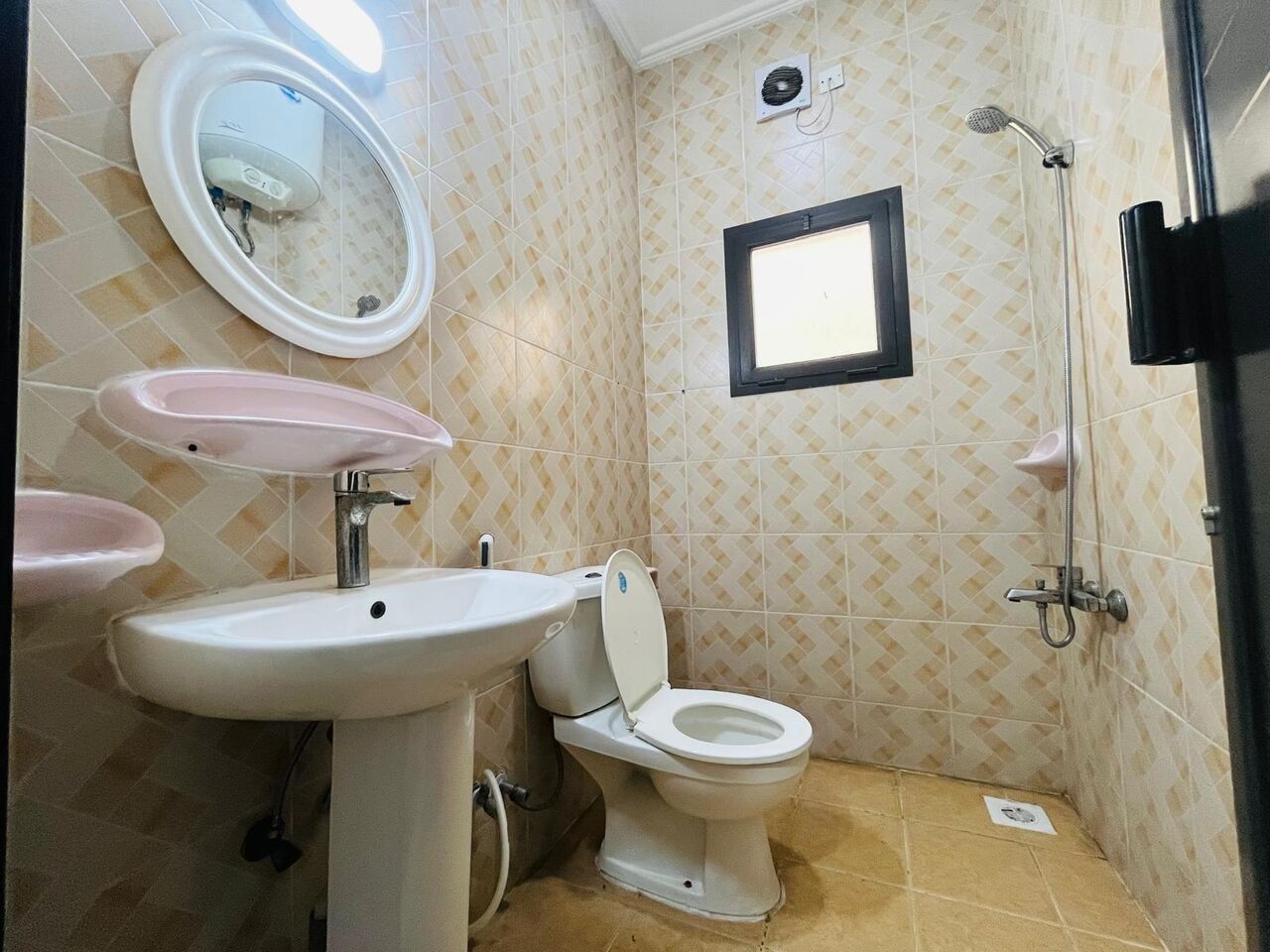 Hidd, Apartments, Flats, Houses & Villas, BHD 175/year,  1 BR,  Apartment For Rent In Hidd Semi Furnished 1bhk