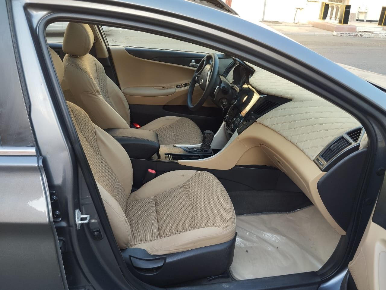 Jeddah, Vehicles, Cars & Trucks , SAR 24000,  Hyundai Sonata,  2012,  Automatic,  400000 KM,    For Sale &ndash; Good Condition (400,000+ Km)