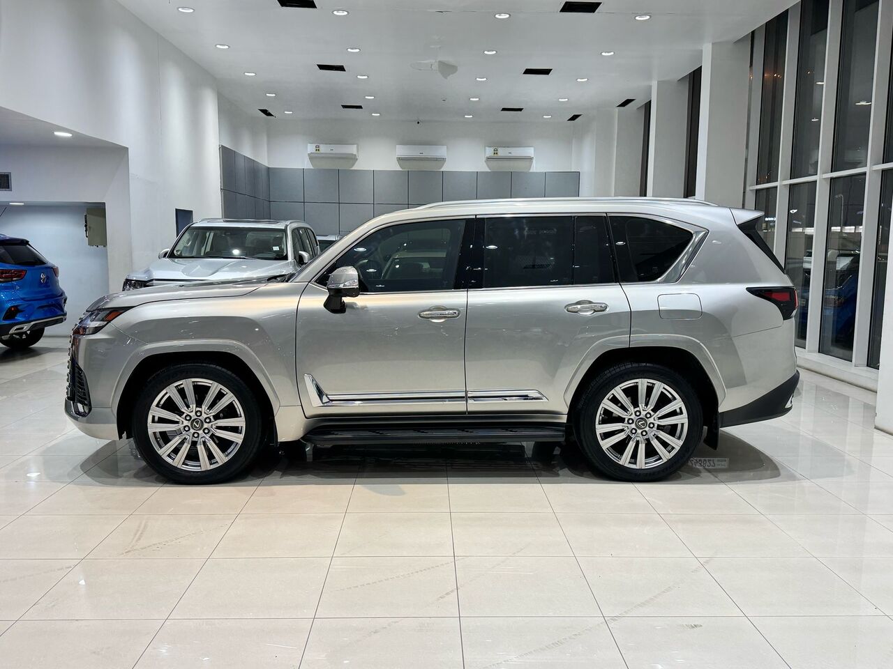 Manama, Vehicles, Cars & Trucks , BHD 42500,  Lexus LX-600,  2023,  Automatic,  37250 KM,   /  (Silver)
