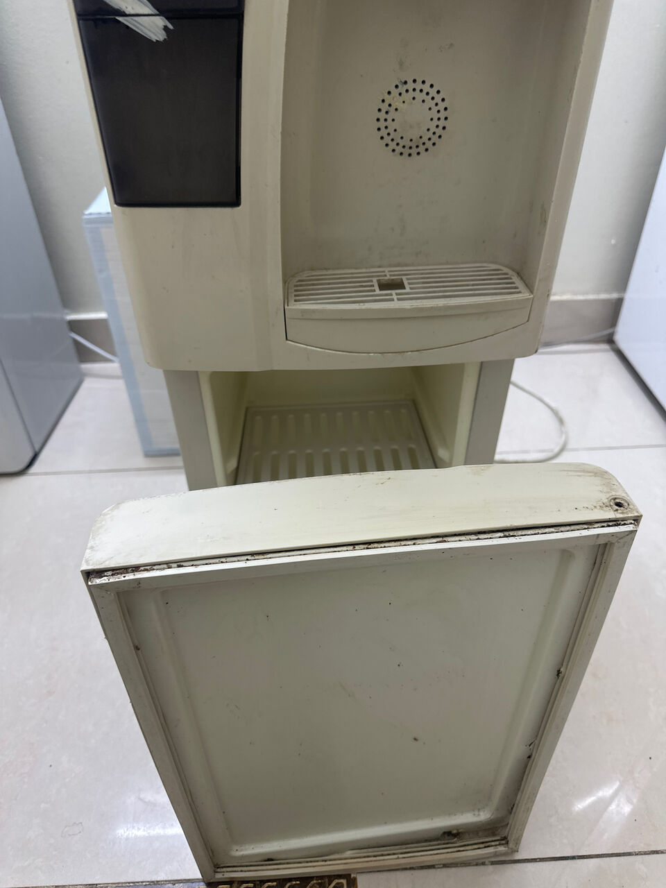 Riyadh, Appliances, SAR 100,  Water Dispenser