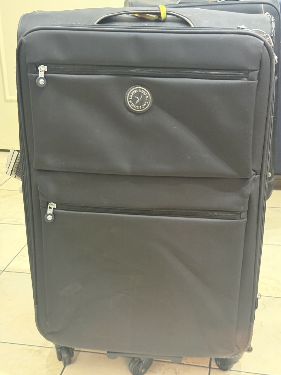 Jeddah, Household Items, SAR 210,  3 X Used Suite Cases In Excellent Condition For Sale